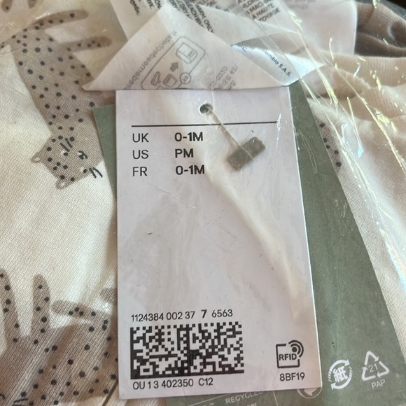 New, still in bag. Preemie long sleeved onesies. - Picture 3 of 3